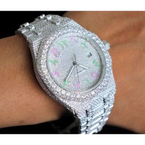 Luxe die er volledig uitziet, bekijk Iced Iced for Men Woman Top vakmanschap uniek en dure Mosang Diamond 1 1 5A horloges voor hiphop industrieel luxueuze 9818