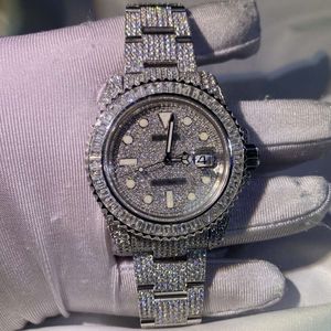 Luxe die er volledig uitziet, bekijk Iced Iced for Men Woman Top vakmanschap uniek en dure Mosang Diamond 1 1 5a horloges voor hiphop industrieel luxueuze 7432