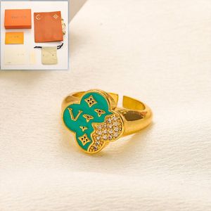 Luxury Luis Wedding Love Ring Charm Clover Match Ring Ring Classic Designer Girl Bijoux Spring Fashion Gift Gift Boutique Ring Jewelry