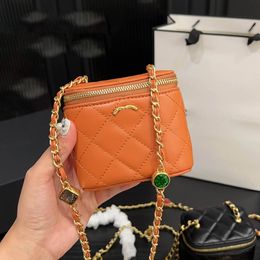 Macaron de lujo de cinco colores para mujer, mini bolso cosmético con espejo, cadena de joyas, bolso acolchado de cuero, billetera de tendencia, bolso de mano de viaje para compras, bolso de hombro tipo bandolera de 10CM