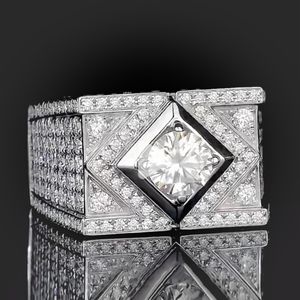 Luxury Lab Lab Moisanite Diamond Ring 925 STERLING SILPLE BIENDRICE ANGAGNE ANGURATION ANGURES DES MENS POUR CADEAU ANNIVERSARY