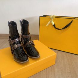 Bottes Martin de luxe pour femmes, bottes longues en cuir laqué de styliste, fermeture éclair en cuir véritable, baril haut, bottes de chevalier à fond plat, bottes fines