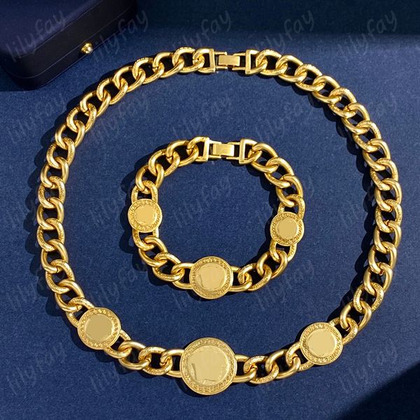 Luxe Medusa Collier Femmes Designer Bracelet Amour Bijoux Mode Large Chaîne Or Grèce Style collier Pour Hommes Deluxe Bracelets Avec Boîte