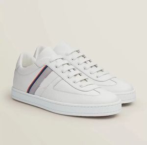 Luxe Hommes Boomerang Sneaker Chaussures En Cuir De Veau Semelle Légère Sports Chunky Semelle En Caoutchouc Confort Planche À Roulettes Marche En Gros Formateurs