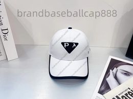 Hommes de luxe Toile Chapeau de baseball Hommes Chapeaux de créateurs Mode Femmes Casquette de baseball Chapeaux ajustés Lettre Été Parasol Sport Broderie Plage jachère Langue de canard Casquettes