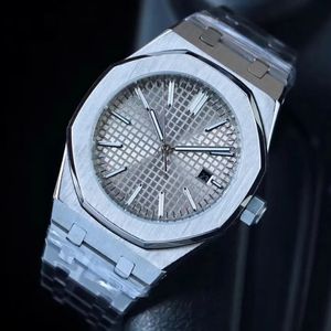 Luxury Men's Famous Brand Classic Watch Calan Luxury Mouvement mécanique Automatique Watch Men's Watch 41mm imperméable Sapphire Watch Montre de Luxe Factory LB