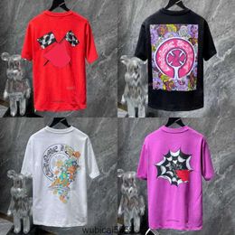 Camiseta para hombre de lujo Marca Ch Hearts Camisetas Diseñadores Hombres Mujeres Tops Tees Moda Herradura Sánscrito Cruz Estampado de algodón Camiseta de manga corta Camisetas 231