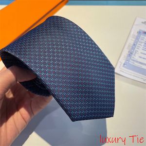 Luxe Mannen Stropdas Maillons Entrelac Designer Stropdassen Zijde Brief Borduren Hand Roll Bowtie 4 Stijl Merk Stropdas Vaderdag Gift