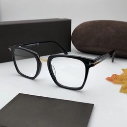 Occhiali da vista di marca da uomo di lusso 5523 montatura quadrata che vende occhiali da vista per occhiali da vista da donna con lenti trasparenti con scatola originale