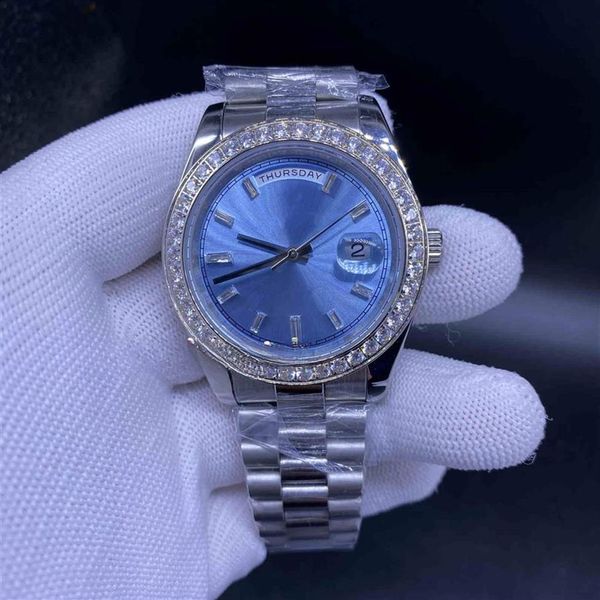 Luxury Mens Diamond Watches Automatic mécanical Watch en acier inoxydable Cadraire bleu en acier inoxydable Small Diamond Cozel Wrist Wrists 40mm286l2471