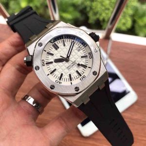 Luxury heren Mechanisch horloge 15710 Automatisch waterdichte modesporten Zwitserse merk polshorloge