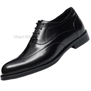 Zapatos Oxford de cuero genuino de lujo para hombre, zapatos clásicos negros y marrones, vestido con cordones Brogue, zapatos formales para hombres de negocios de oficina de boda