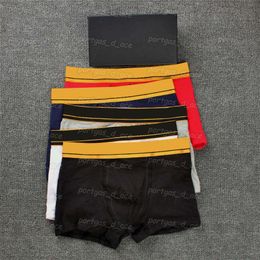 Luxe Heren Onderbroek Ademend Comfortabele Katoenen Boxers voor Mannen Sexy Mannelijke Slips Ondergoed Designer Man Boxershorts