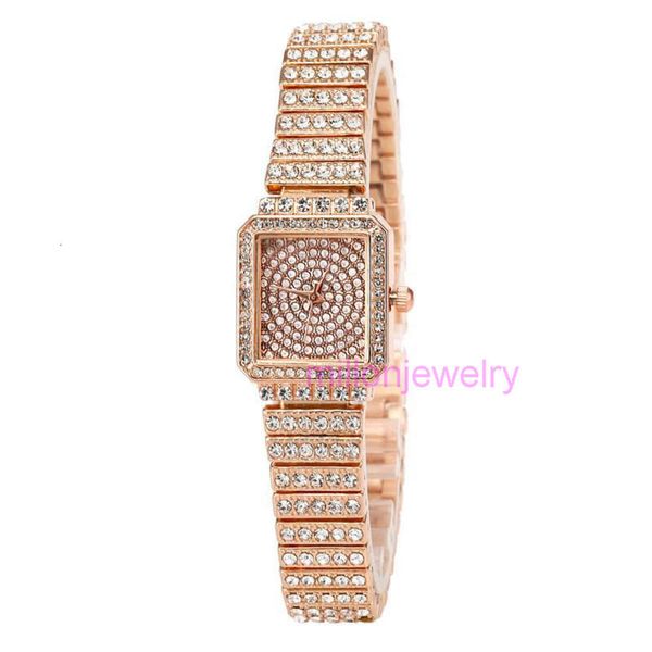 Luxury Mens Watch Femmes High Hot Sell Sky Sky Star Star Steel Band Diamond Inlaid Wome Watch Square Water Face Bracelet