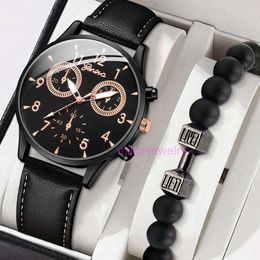 Luxury Mens Watch Fomen Fashion Versatile Quartz Business Watch Set+versátiles de cuentas versátiles