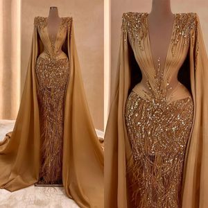 Luxe zeemeermin prom-jurken diepe v-neck gesneden zijkanten Appliques pailletten veren satijnen court jurk zipper plus maat op maat gemaakte formele feestkledingvestido de noite