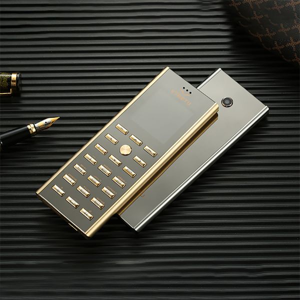 Corps en métal de luxe double carte sim clé téléphone portable Fashion Design Petite mini carte GSM senior Golden Unlocked Signature 8800 Steel Mobile phone