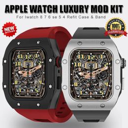 Caso del kit de modificación de lujo con correa para Apple Watch Series 8 7 45 mm Case de goma de estuche de acero inoxidable para iWatch 6 SE 5 44 mm Banda de cubierta