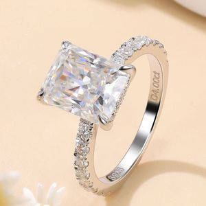 Ring Moisanite Bijoux 925 Test de pass en argent sterling 4CT D COLOR Square Brilliant Cut Moissanite Diamond Ring pour les filles Nice Gift Taille 5-11