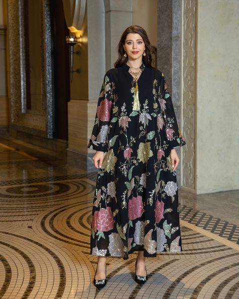 Vestido musulmán de lujo con lentejuelas de Oriente Medio para mujer, vestido bordado con borlas a la moda, Dubai, nuevo estilo árabe, Abaya 2024