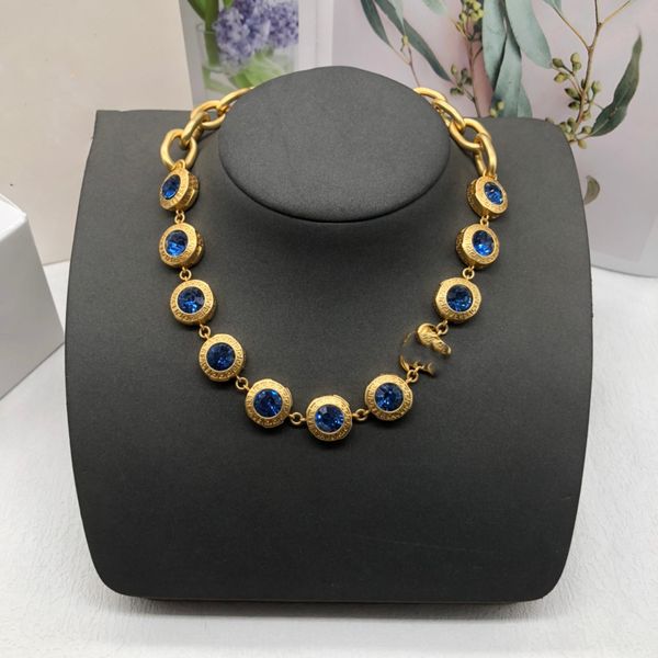 Collier de luxe Chaînes Collier de créateur pour femmes hommes chaîne moissanite Collier de crêpes en cristal bleu Bijoux de dîner de fête de mariage