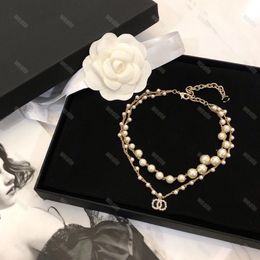 Diseñador de collar de lujo para mujeres Collares de perlas Diseñadores de damas Joyería Letra Colgante C Cadenas de oro Pulsera de boda Anillo de oreja bijoux