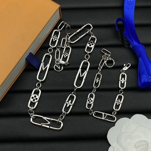 Luxe ketting ontwerper sieraden armband merk hartvormige oorbellen voor dames modemerken armbanden Valentijnsdag verjaardagscadeau met doos HLVS28 --01