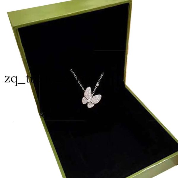 Collier de luxe Bijoux de créateurs deux colliers de pendentif papillon pour les femmes en or rose diamant blanc coque en acier inoxydable en acier inoxydable cadeau en gros 463