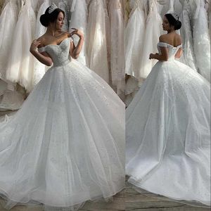 Luxe Nouvelles Robes De Mariée Pas Cher Une Ligne Hors Épaule Perles D'été Perlée Court Train Tulle Plus La Taille Robe De Bal Formelle Robes De Mariée