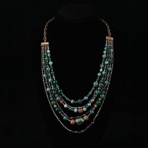 Collier de luxe en perles de cristal d'agate verte naturelle, rétro, multicouche, pompon, Design de tempérament à la mode, chaîne de pull, accessoires