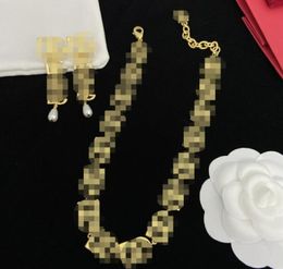 Luxe nouveau conçu colliers D Leeter couleur diamants pendentifs femmes bracelet en laiton plaqué or 18 carats dames bijoux de créateur HDS1 - 00011
