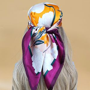 Luxe Nieuwe Stijl Vierkante Hoofddoek Vrouwen Zonnebrandcrème Strand Hoofddoek Populaire De Vier Seizoenen Sjaals 70X70 CM Zijde Hijab