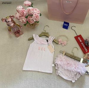 Luxury recién nacidos Jumpsuits de verano Tamaño de vestimenta para niños pequeños 66-90 cm Traje de arrastre de bebé Bodysuit infantil y ropa interior de encaje de encaje de encaje de color rosa 24 de mayo