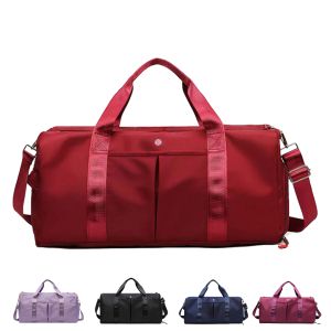 Sport en plein air Lululemens Femmes Duffle Designer Sac Mens Nylon Totes Voyage Épaule Haute capacité Sac à bagages Lu Luxurys Sac à main Crossbody Embrayage Trunk Grands Sacs