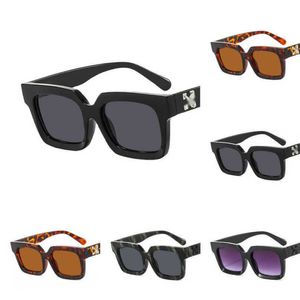 Luxe Offs Blanc Mode Cadres Lunettes De Soleil Hommes Femmes Lunettes De Soleil Flèche x Cadre Lunettes Tendance Hip Hop Carré Lunettes De Soleil Sports Voyage Lunettes De Soleil Toz6