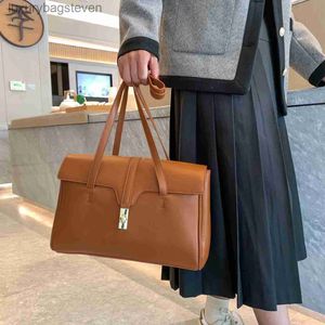 Bolsas de marca de celda originales de lujo de cuero suave gran capacidad bolsita de viaje de moda para mujer nuevo hombro individual con logotipo original de alta calidad