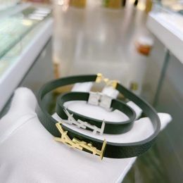 Luxe original designer femmes véritable cuir noir lettre Y collier collier bracelet 750 en acier inoxydable amour 18 carats argent or logo graver ensemble de bijoux cadeau de Noël