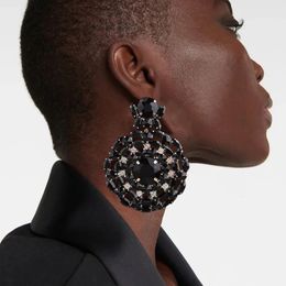 Boucles d'oreilles rondes surdimensionnées de luxe, accessoires de Banquet suspendus, cadeaux exagérés en cristal noir, grande déclaration pour femmes 240305