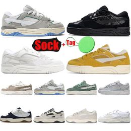 2024 Zapatos casuales de diseñador para hombres para mujer Clásicos Pisos de cuero de lujo Zapatillas de deporte Triple Negro Blanco Chaussure Entrenadores