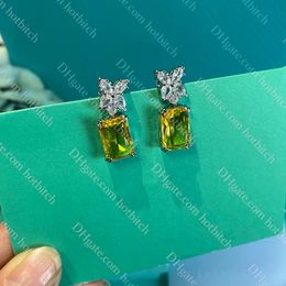 Boucles d'oreilles de pendentif de luxe Designer Femmes Boucles d'oreilles en diamant Boucle d'oreilles de haute qualité