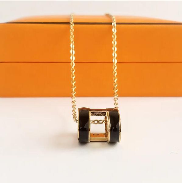 Collier pendentif de luxe lettre amour colliers chaînes de bijoux de créateur pour homme femme pendentifs chaîne à maillons or argent 20 couleurs