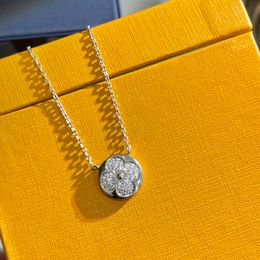 Collier pendentif de luxe en argent sterling S925, trèfle à quatre feuilles, breloque ronde en cristal, chaîne courte, ras du cou pour femmes, bijoux cadeau de fête
