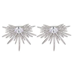 Personnalité de luxe ailes d'ange pleines de clous de diamant boucles d'oreilles étoile brillante tempérament mode femmes boucles d'oreilles cadeaux