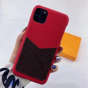 Fundas de teléfono de lujo para iPhone 12 13 14 15 Pro Max Hombres Mujeres Funda de teléfono de moda de lujo Funda de cuero con bolsillo para tarjetas Litchi Rind Funda clásica para teléfono móvil BLG243213