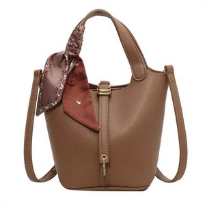 Sac de luxe Picotin Lock pour femmes, populaire 2023, nouvelle mode coréenne polyvalente, sac à main seau d'eau réseau rouge Advanced Sense, sac à bandoulière