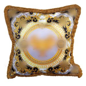 Funda de almohada de lujo Diseñador Señalización Patrón clásico Impresión a doble cara Funda de almohada con borde de borla Funda de cojín 50 * 50 cm para el nuevo hogar Regalos decorativos de Navidad