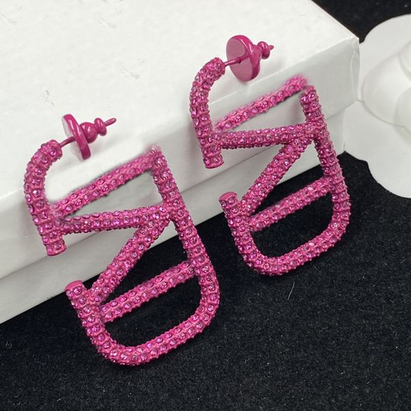 Diseñadores de aretes de lujo de color rosa para mujer Joyas Pendientes de diamantes V Huggie Letter Ear Studs Aros de gran tamaño Moda 925 Silver Love Pendientes Bijoux De Luxe Box