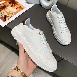 Luxe platform vrijetijdsschoenen designer time-out sneaker lage schoen reliëf zilveren gouden letters heren dames dikke getextureerde rubberen zool klassieke zwartbruine sneakers