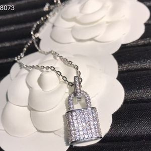 Lujo popular reproducciones oficiales cristal colgante collares joyería personalización alta calidad anti alergia latón chapado en oro pendientes regalo para novia