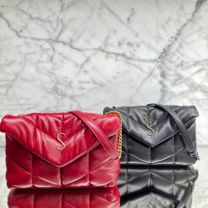 Sacs d'enveloppe de manchettes pour femmes luxueuses sacs à épaule en cuir masculins concepteur matelassé monte